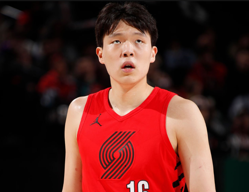 美媒：杨瀚森亮眼特质没能带到NBA舞台 把他留在发展联盟是最优解