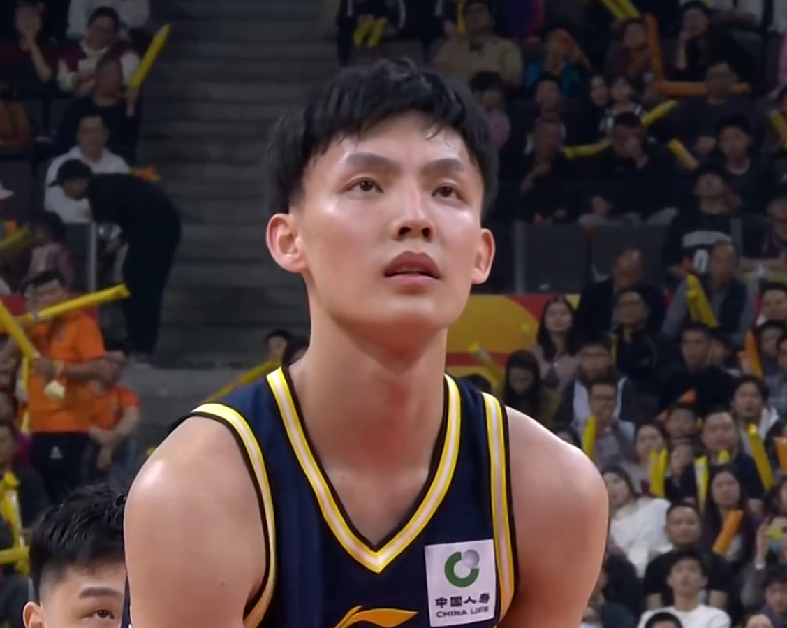 小金体育登录入口-广东今日早报！徐杰深夜发声，杜锋又被喊下课，胡明轩最新伤情